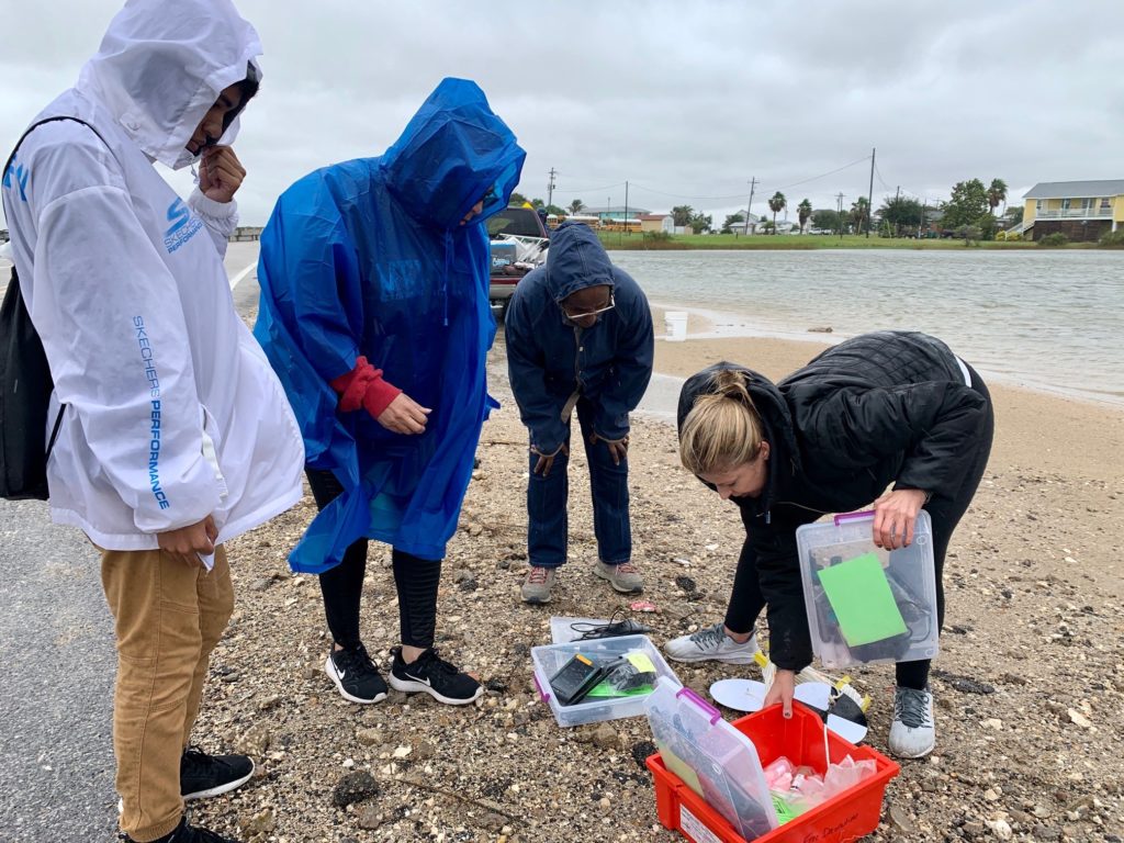 alliantgroup Sponsors Field Trip for 300 Bellaire HS Aquatic Science Students to the Bolivar Peninsula, alliantgroup Houston Info